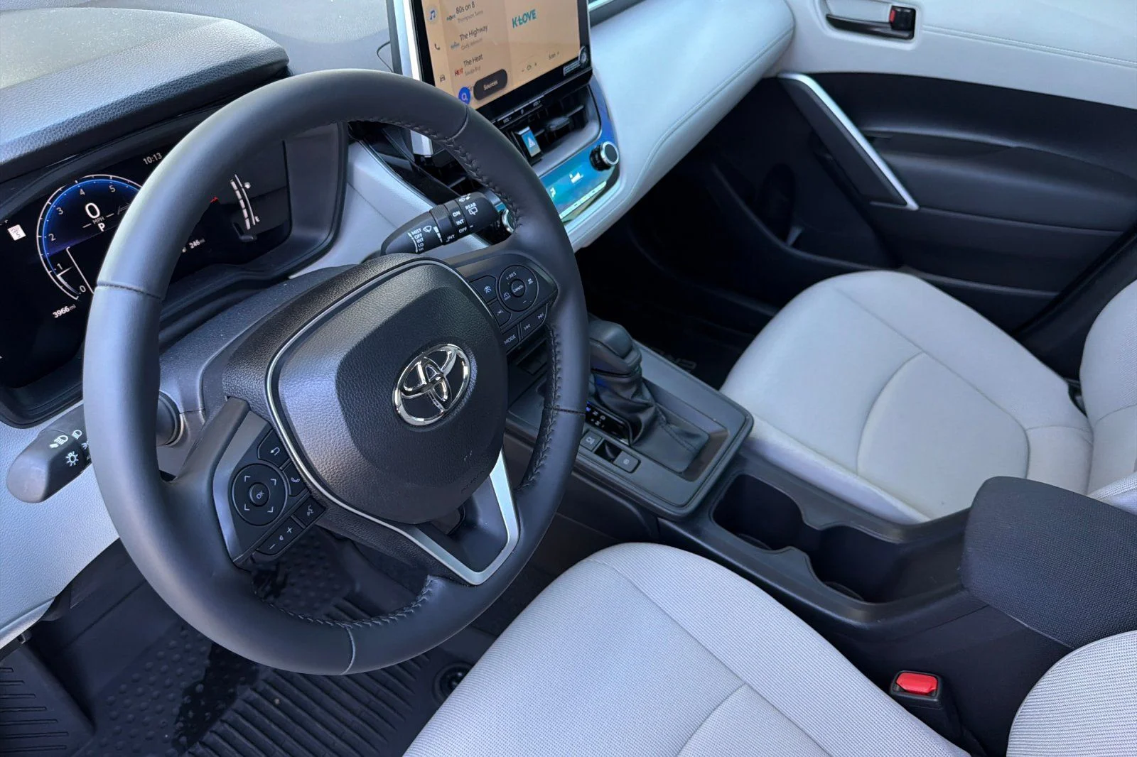 Used 2026 Beige Toyota LE image 12