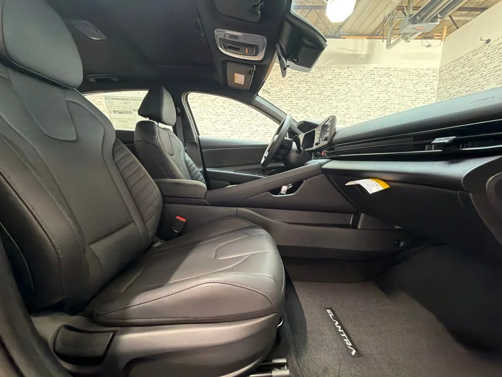 New 2026 Abyss Black Hyundai SEL Sport image 11