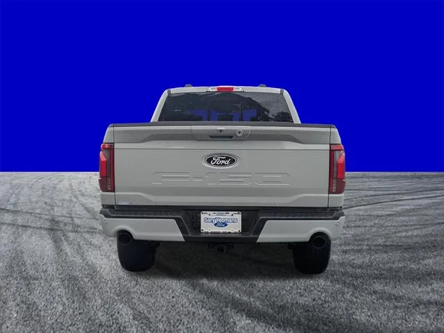 New 2026 Avalanche Ford Lariat® image 5