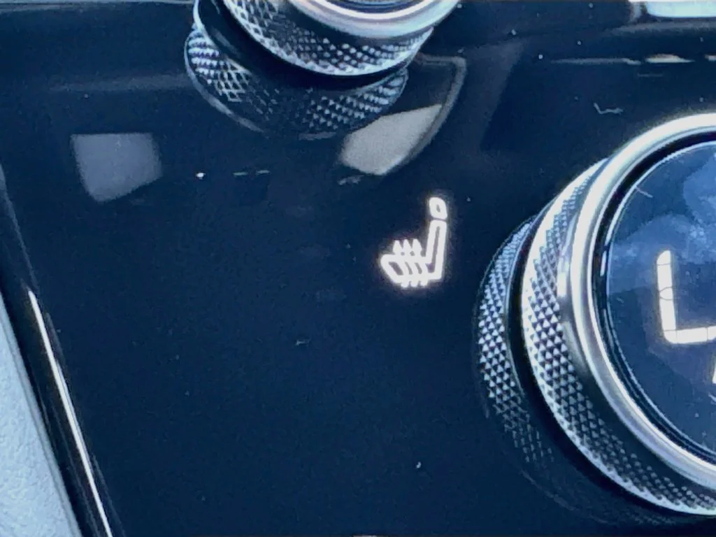 New 2027 GRAPHITE SHADOW INFINITI Luxe AWD image 20