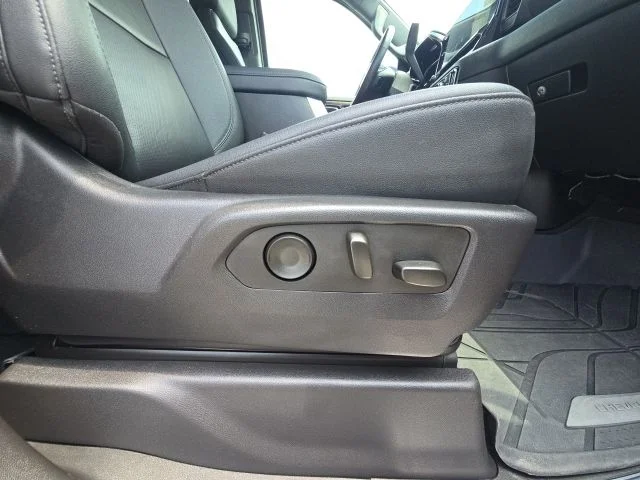 Used 2025 Red Chevrolet LTZ image 21