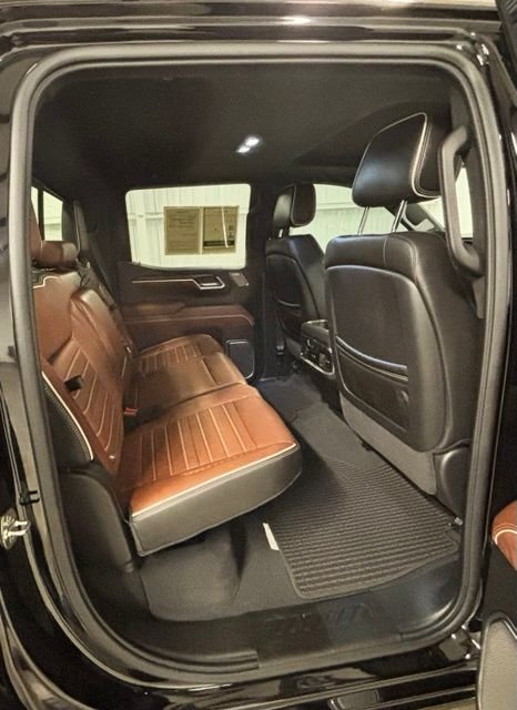 Used 2026 Black GMC Denali Ultimate image 20