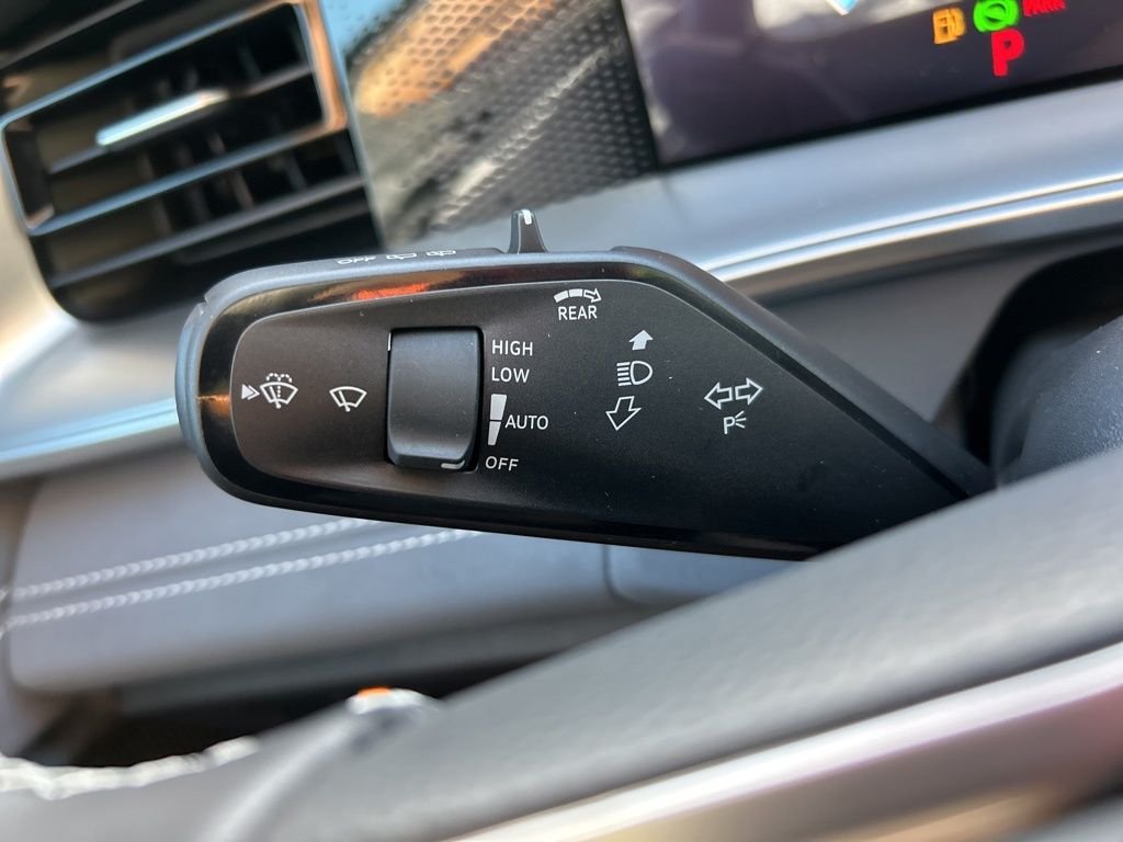New 2026 Black Volkswagen 2.0T SE image 29