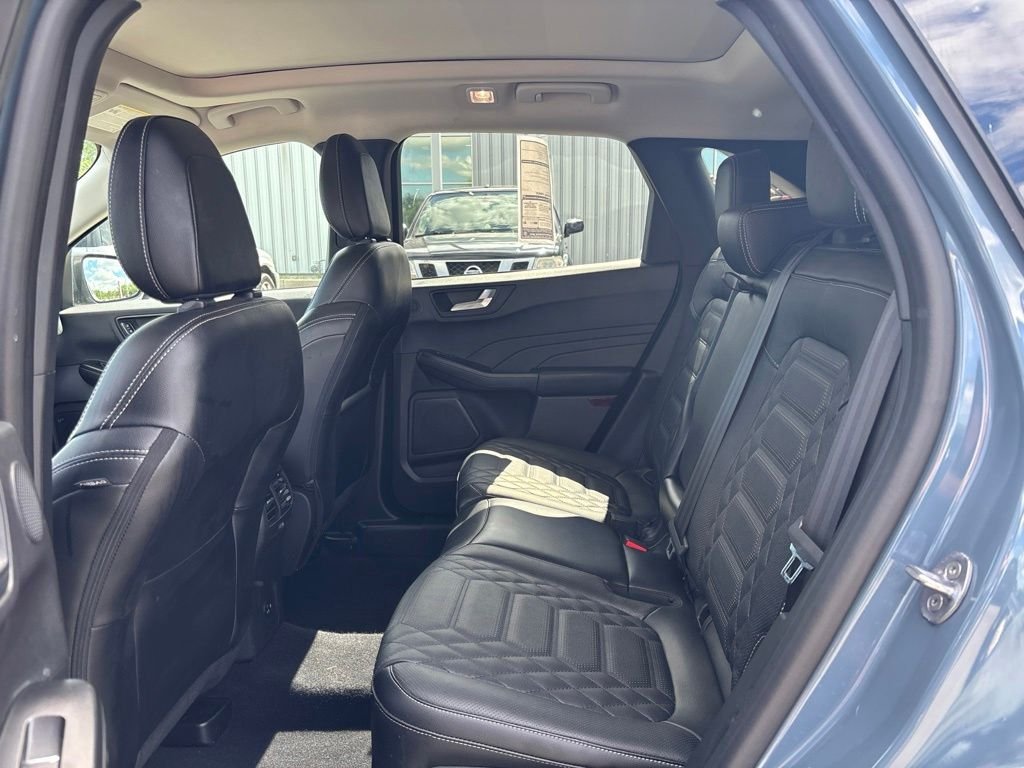 Used 2023 Blue Ford Platinum image 14