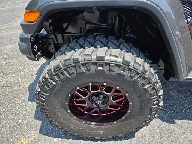 Used 2020 Gray Jeep Unlimited Rubicon image 25