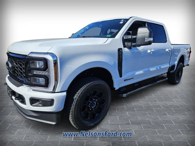 New 2026 Oxford White Ford F-250® XLT image 3