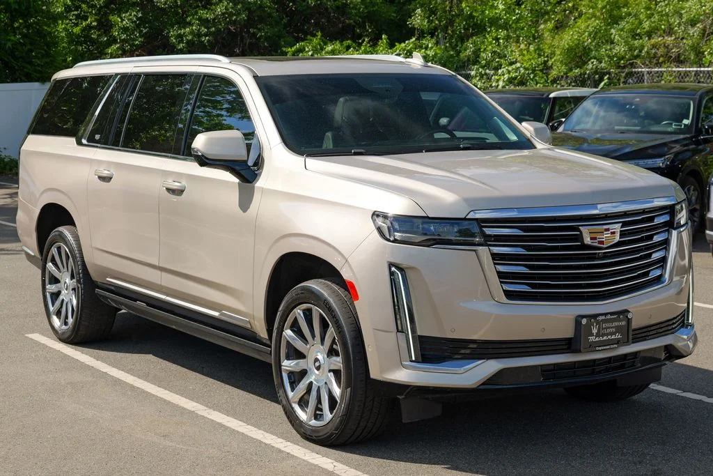 Used 2024 Sandstone Metallic Cadillac Premium Luxury Platinum image 9