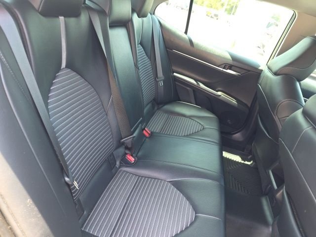 Used 2022 Black Toyota SE image 11