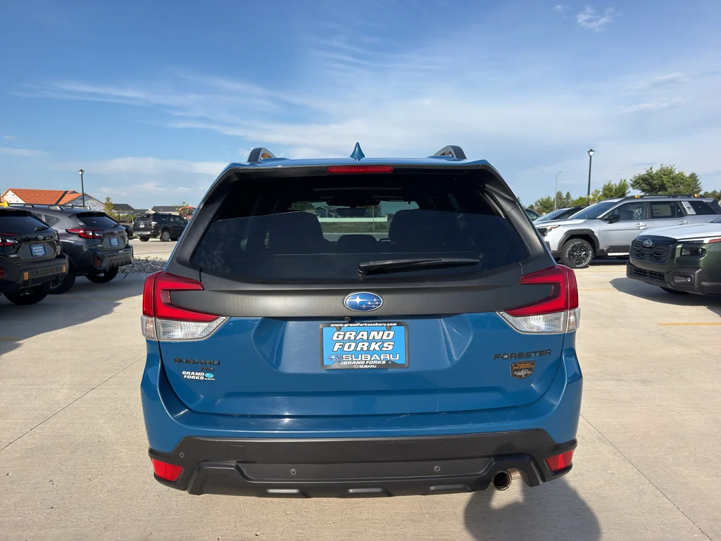 Used 2022 Geyser Blue Subaru Wilderness image 6