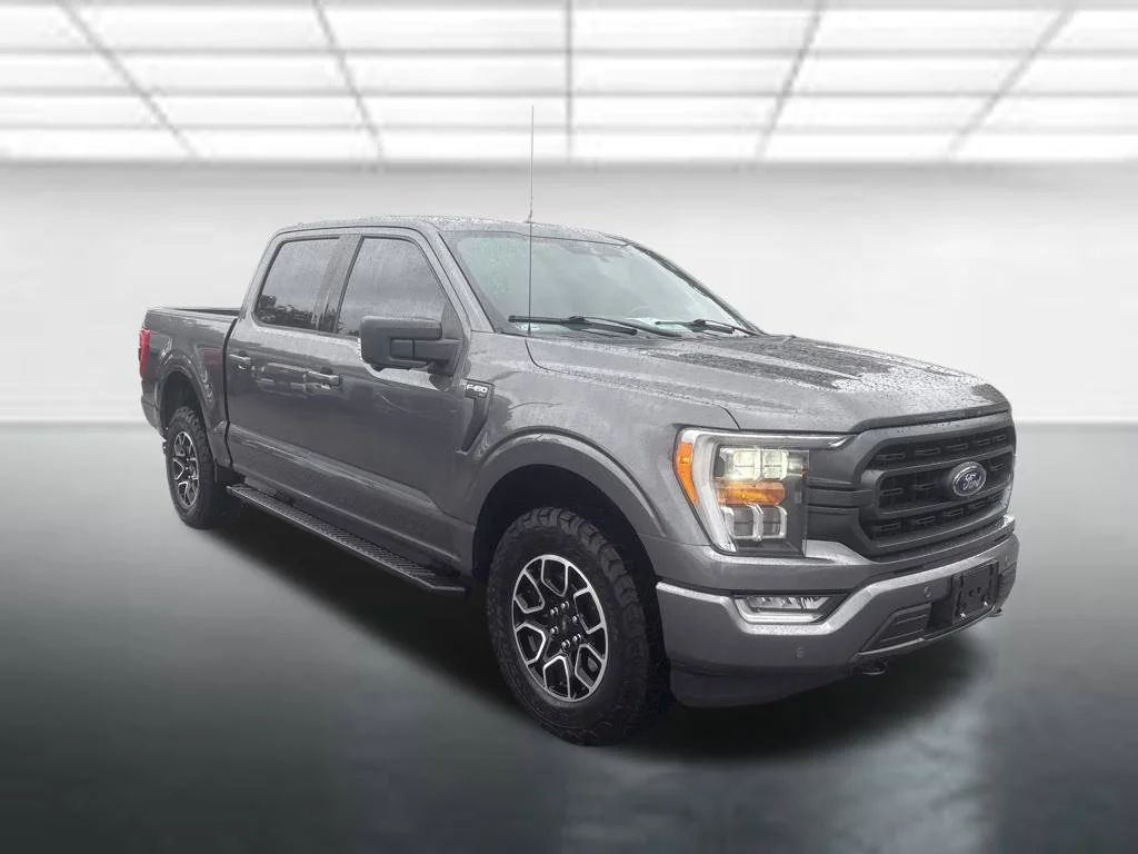 Certified Used 2021 Carbonized Gray Metallic Ford XLT image 14