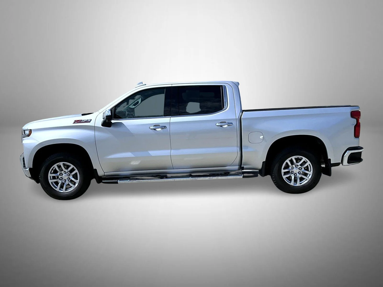 Used 2019 Silver Chevrolet LTZ image 8