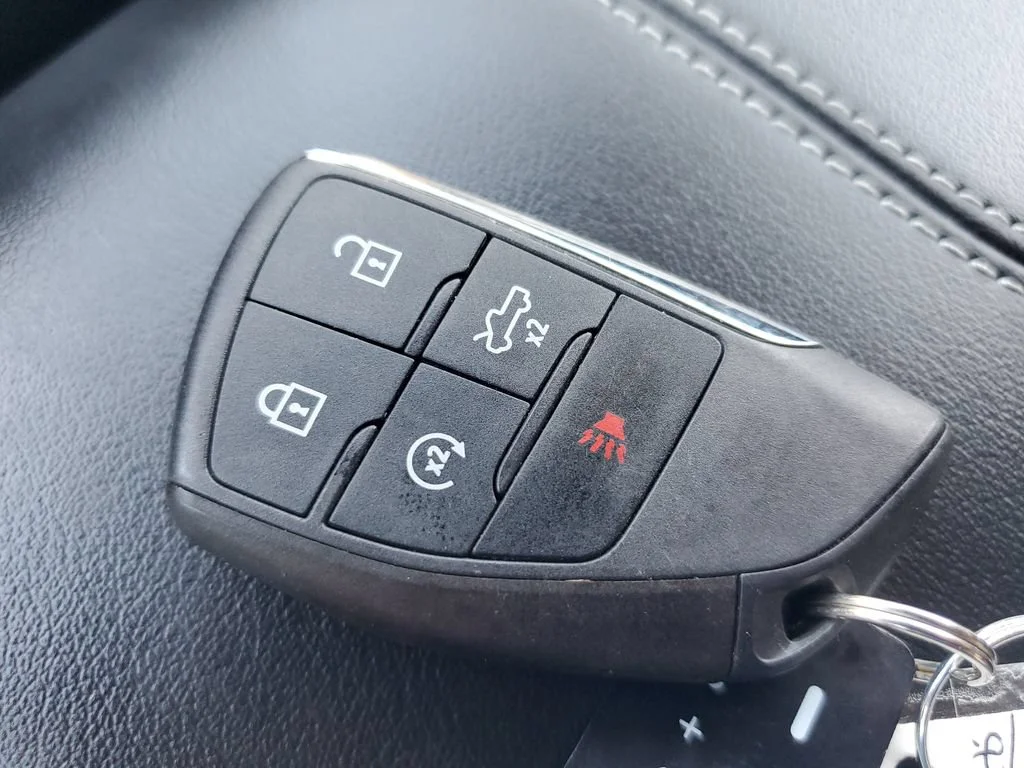 Used 2026 Blue Smoke Metallic Chevrolet LT - Standard Range image 35