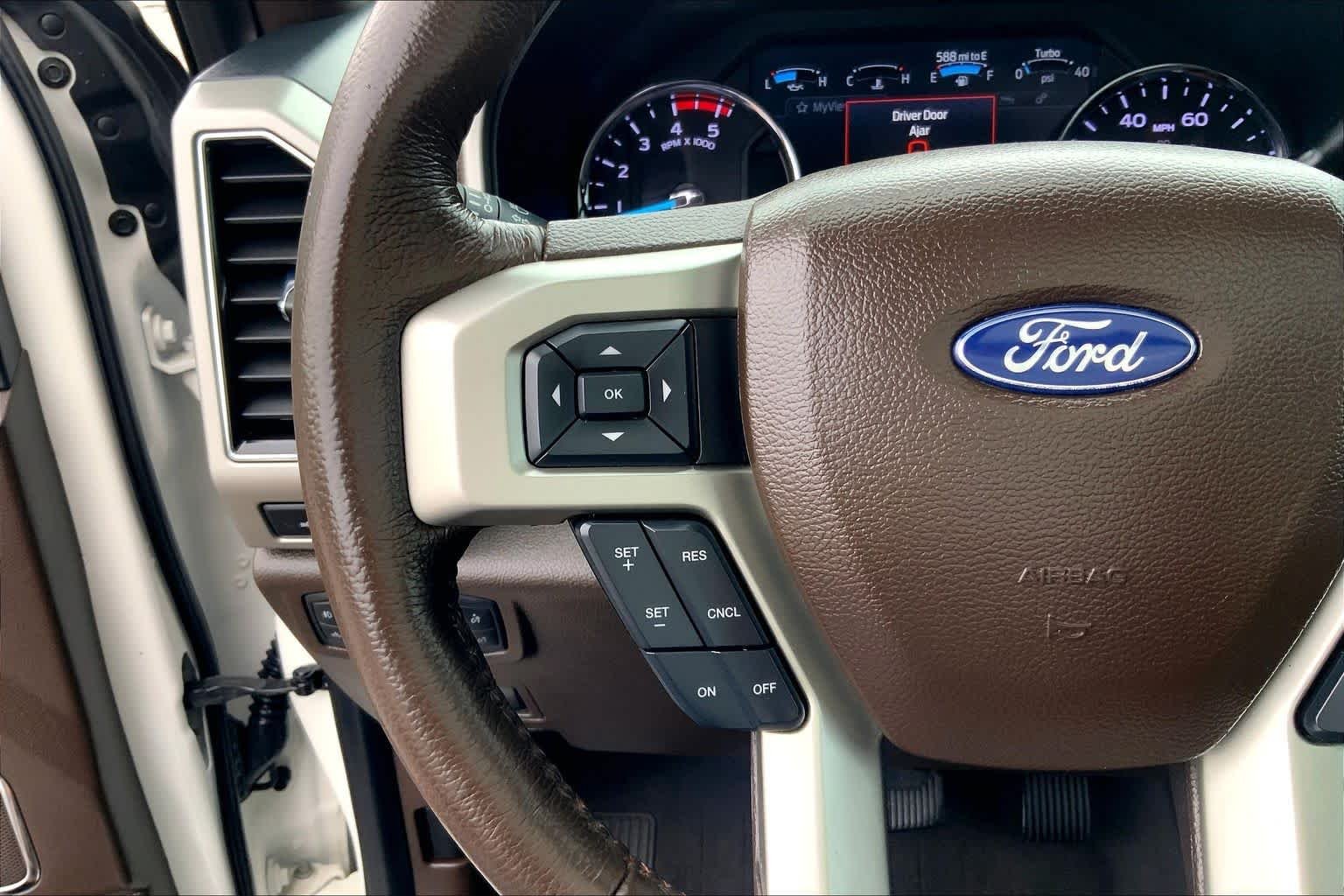 Used 2022 Star White Ford King Ranch image 21