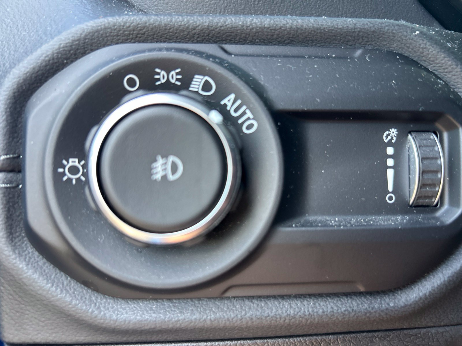 Used 2024 Blue Jeep Sahara image 25