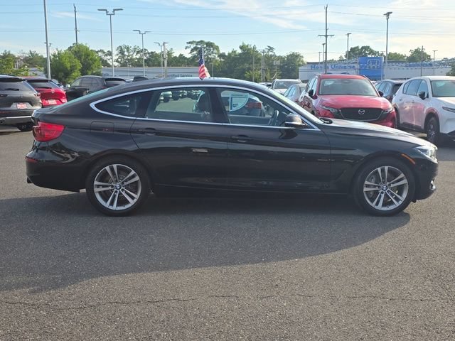 Used 2017 Black BMW xDrive image 18
