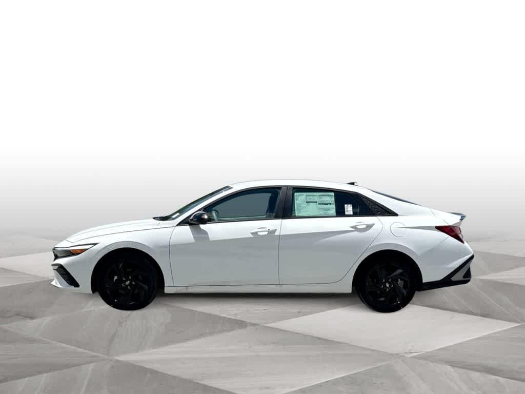 New 2026 Serenity White Hyundai SEL Sport image 5