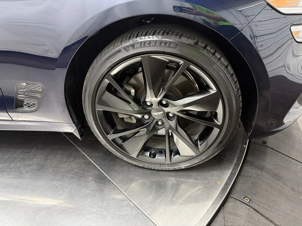 Used 2023 Blue Genesis 3.3T image 9
