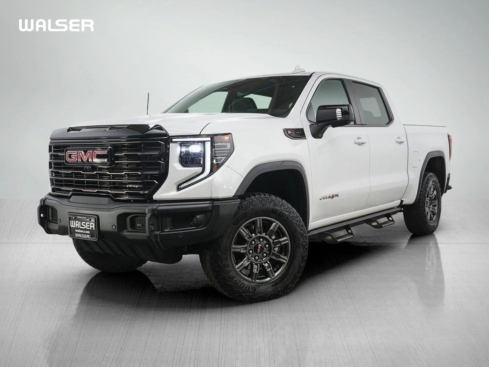 2024 GMC Sierra 4WD Crew Cab Short Box AT4X's photo