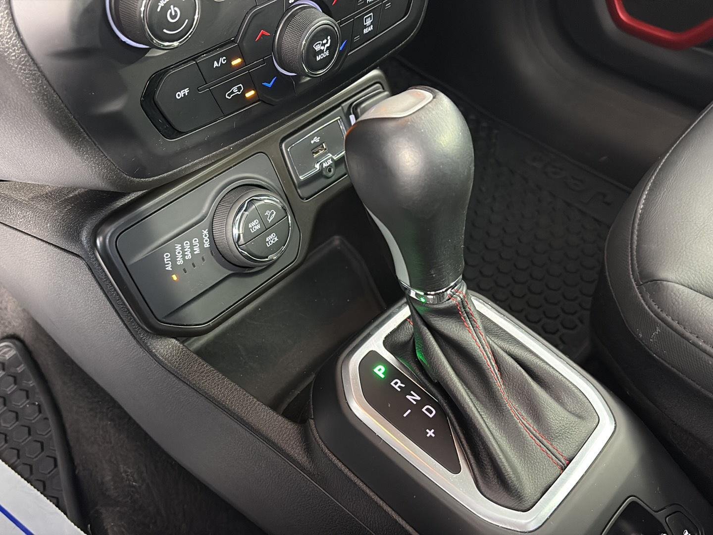 Used 2023 Black Clearcoat Jeep Trailhawk image 38