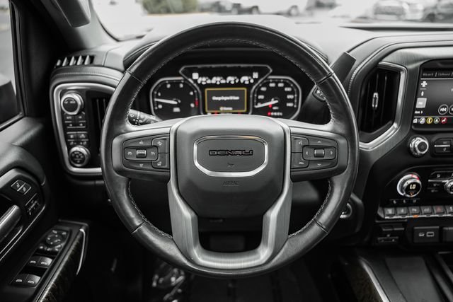 Used 2022 Cayenne Red GMC Denali image 38