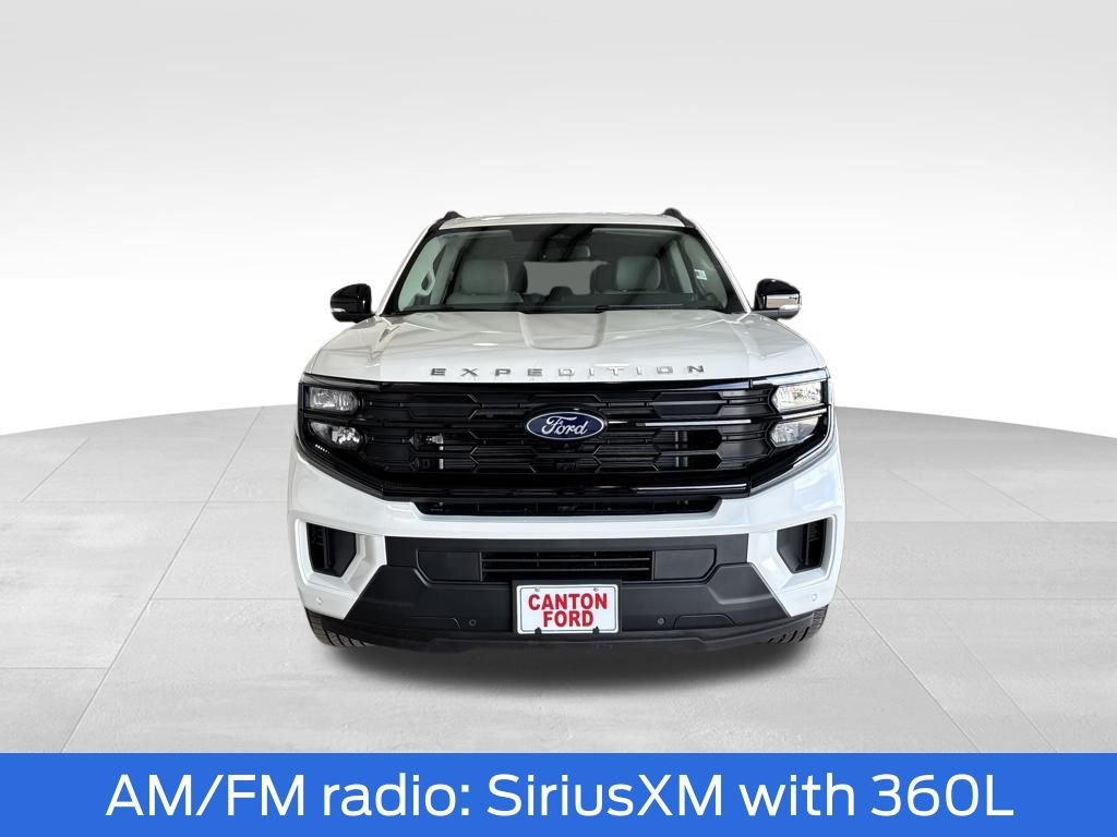 New 2026 Star White Metallic Tri-Coat Ford Active image 10