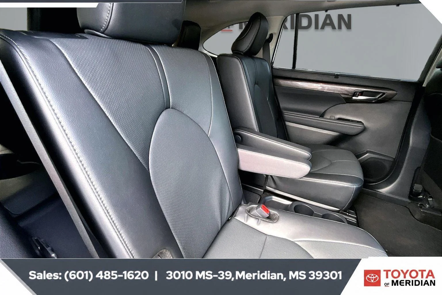 Used 2026 Wind Chill Pearl Toyota Limited image 20