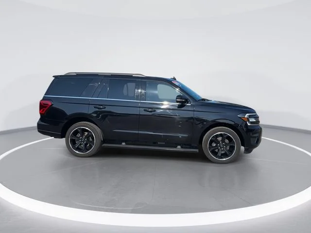 Used 2024 Black Ford Limited image 8