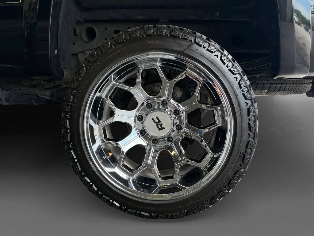 Used 2016 ONYX BLACK GMC Denali image 15