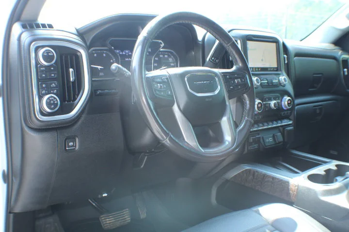 Certified Used 2021 SUMMIT WHITE GMC Denali image 9