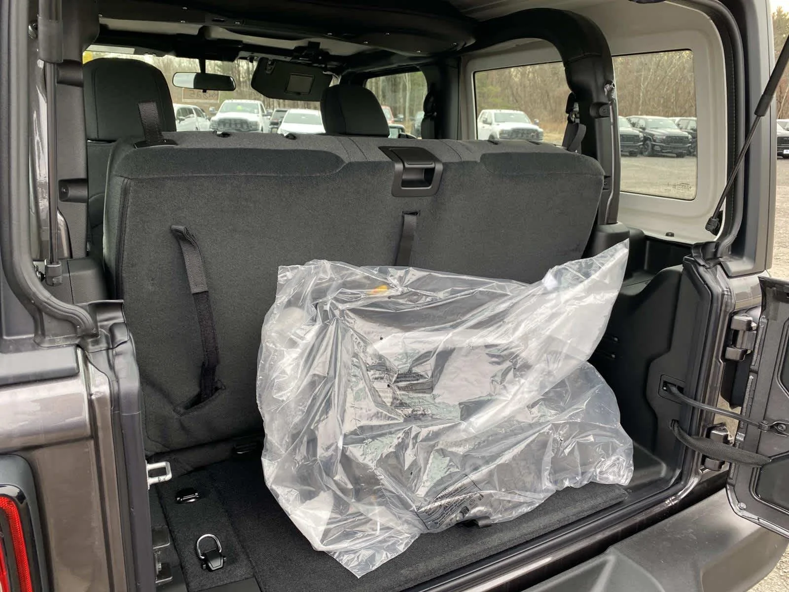 New 2026 Granite Crystal Metallic Clear-Coat Exterior Paint Jeep Sport image 5