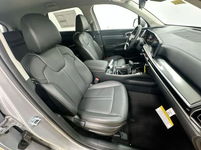 New 2026 Wolf Gray Kia S image 25
