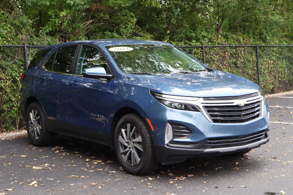 2024 Chevrolet Equinox LT - Photo 12