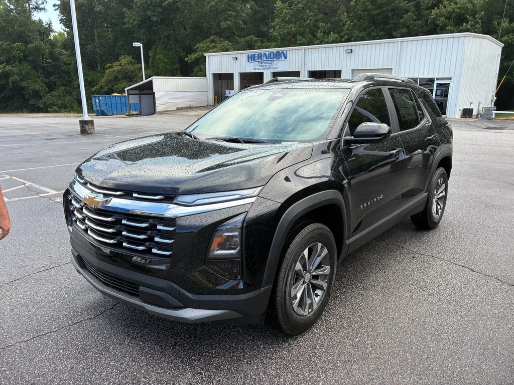 2026 Chevrolet Equinox LT - Photo 2