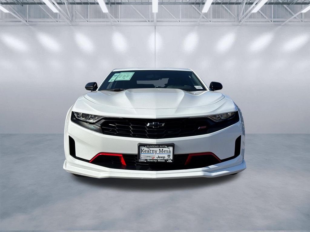 Used 2023 White Chevrolet 1LT image 2