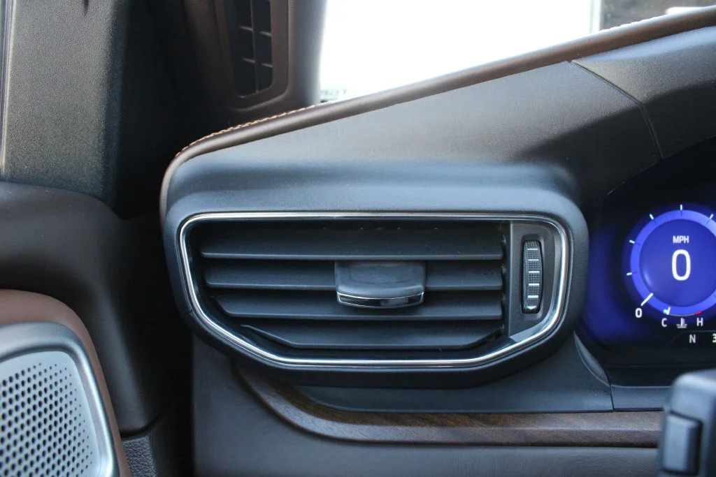 Used 2022 White Ford King Ranch image 9