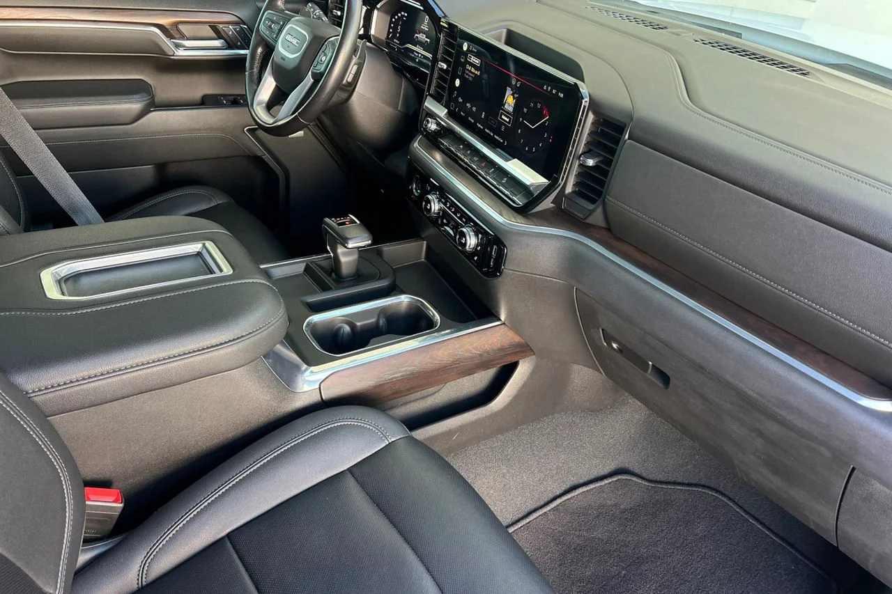 Used 2022 Summit White GMC SLT image 77