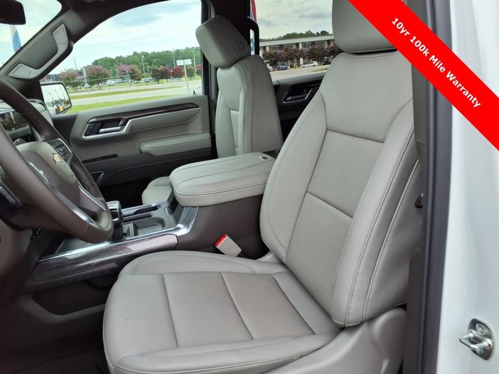 2026 Chevrolet Silverado 1500 LTZ - Photo 19