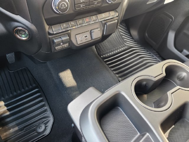 2026 Chevrolet Silverado 2500 HD Custom - Photo 22