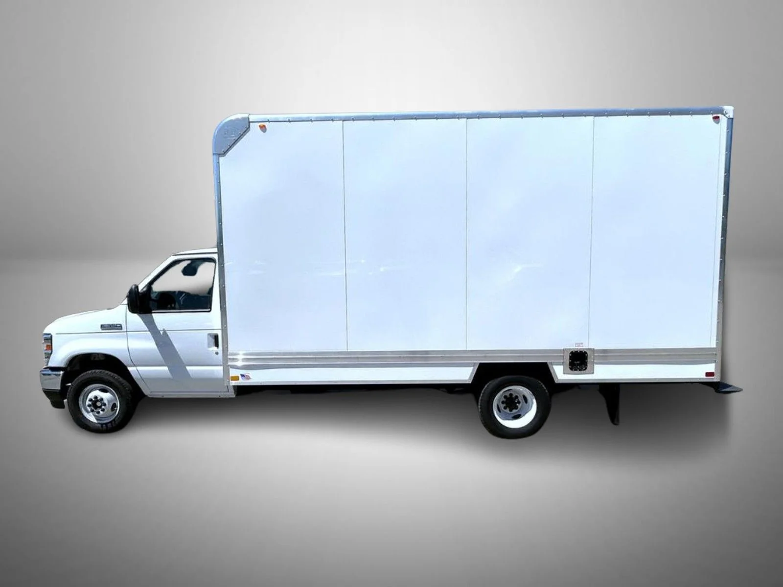 New 2027 White Ford Base image 8