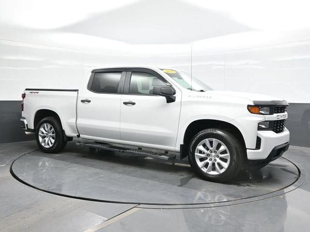 Used 2021 White Chevrolet Custom image 7