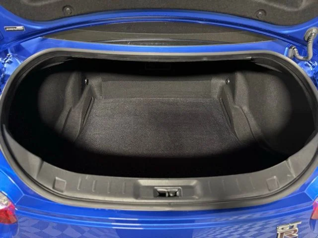 Used 2020 Blue Nissan Premium image 25