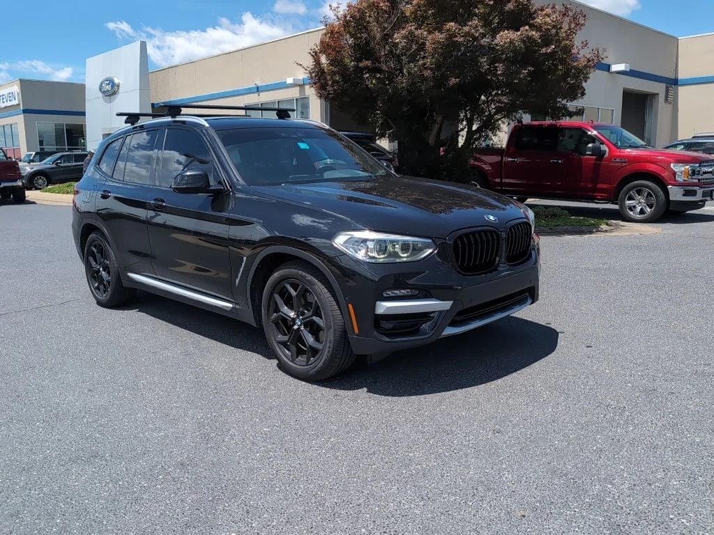 Used 2020 Black BMW xDrive30i image 3