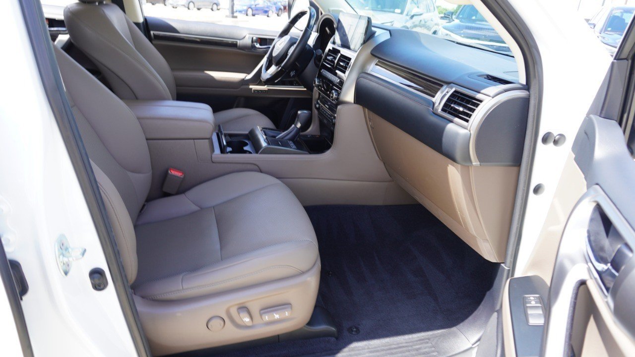 Certified Used 2023 EMINENT WHITE PEARL Lexus GX 460 Premium image 14