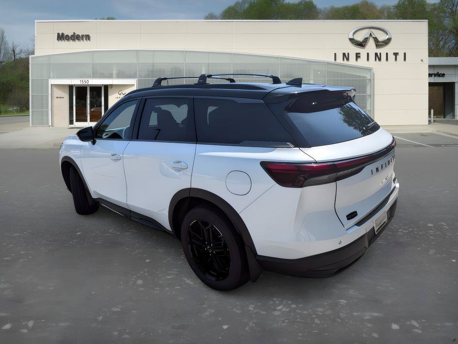 New 2027 Radiant White/Black Obsidian INFINITI SPORT image 6