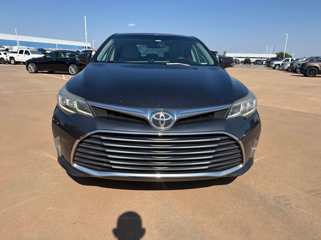 Used 2016 Gray Toyota Touring image 5
