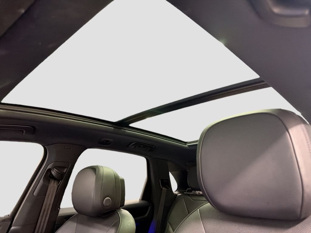 Used 2020  Porsche  image 23