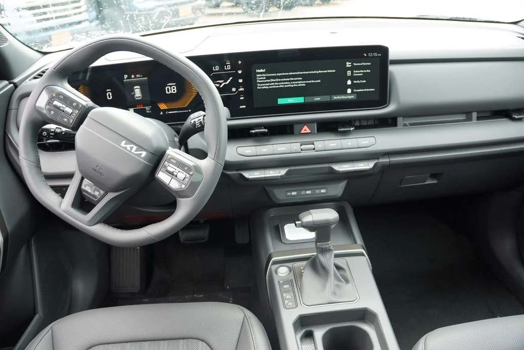 New 2027 Snow White Pearl Kia X-Line S image 13