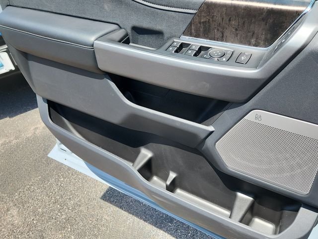 New 2026 Glacier Gray Metallic Tri-Coat Ford F-350® Lariat® image 7