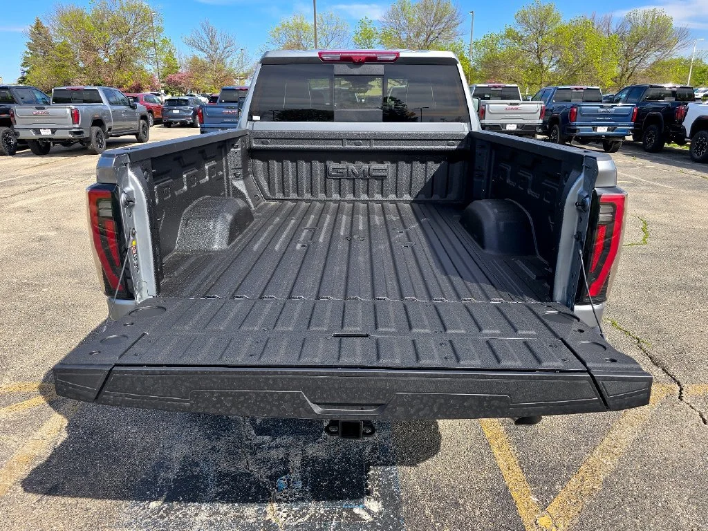 2026 GMC Sierra 2500HD AT4X - Photo 30