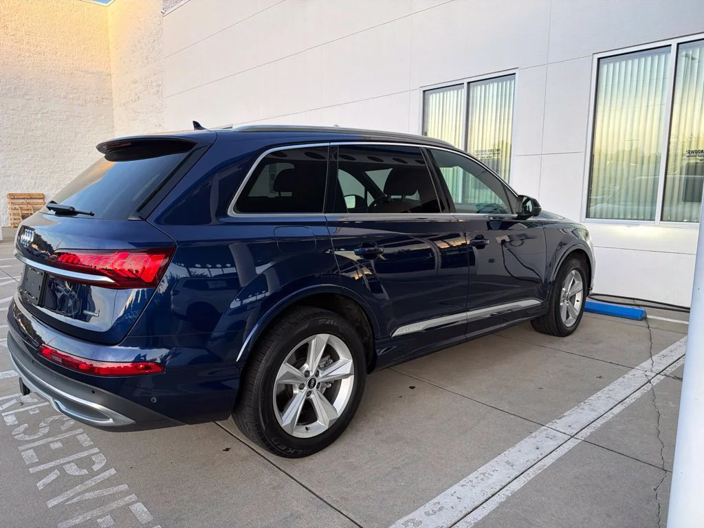 Used 2021 Blue Audi 55 Premium image 8